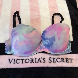 Pink Victoria Secret Bra